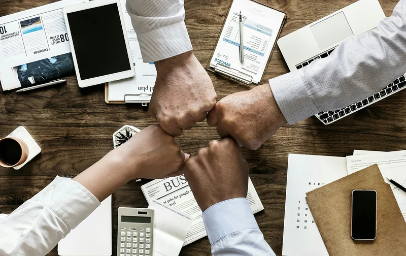 La délégation stratégique : arrêtez de faire le travail de vos équipes